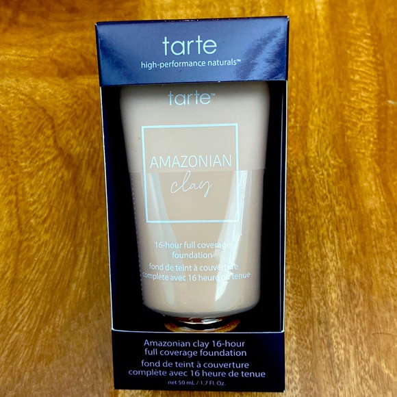 Tarte Amazonian Clay Foundation - Picture 1 of 4